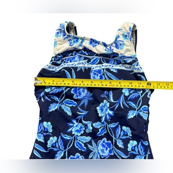 MAXINE OF HOLLYWOOD modest tummy control full neck maillot one piece swimsuit - Picture 8 of 8